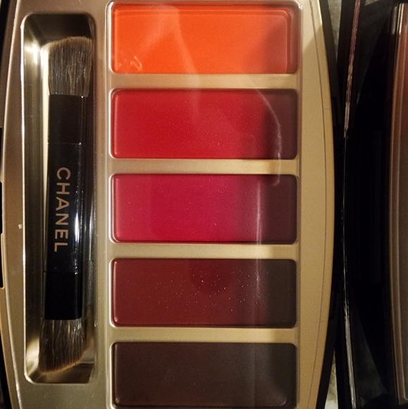 Chanel Lipstick Collection - Picture 2 of 3